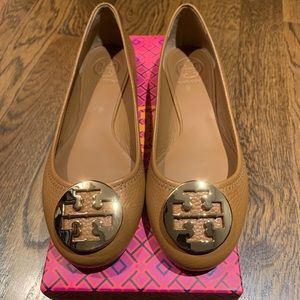 Tory Burch Shoes - Reva Ballet Flats / Tumbled Leather / Royal Tan Tory Burch Shoes - Reva Ballet Flats / Tumbled Leather / Royal Tan